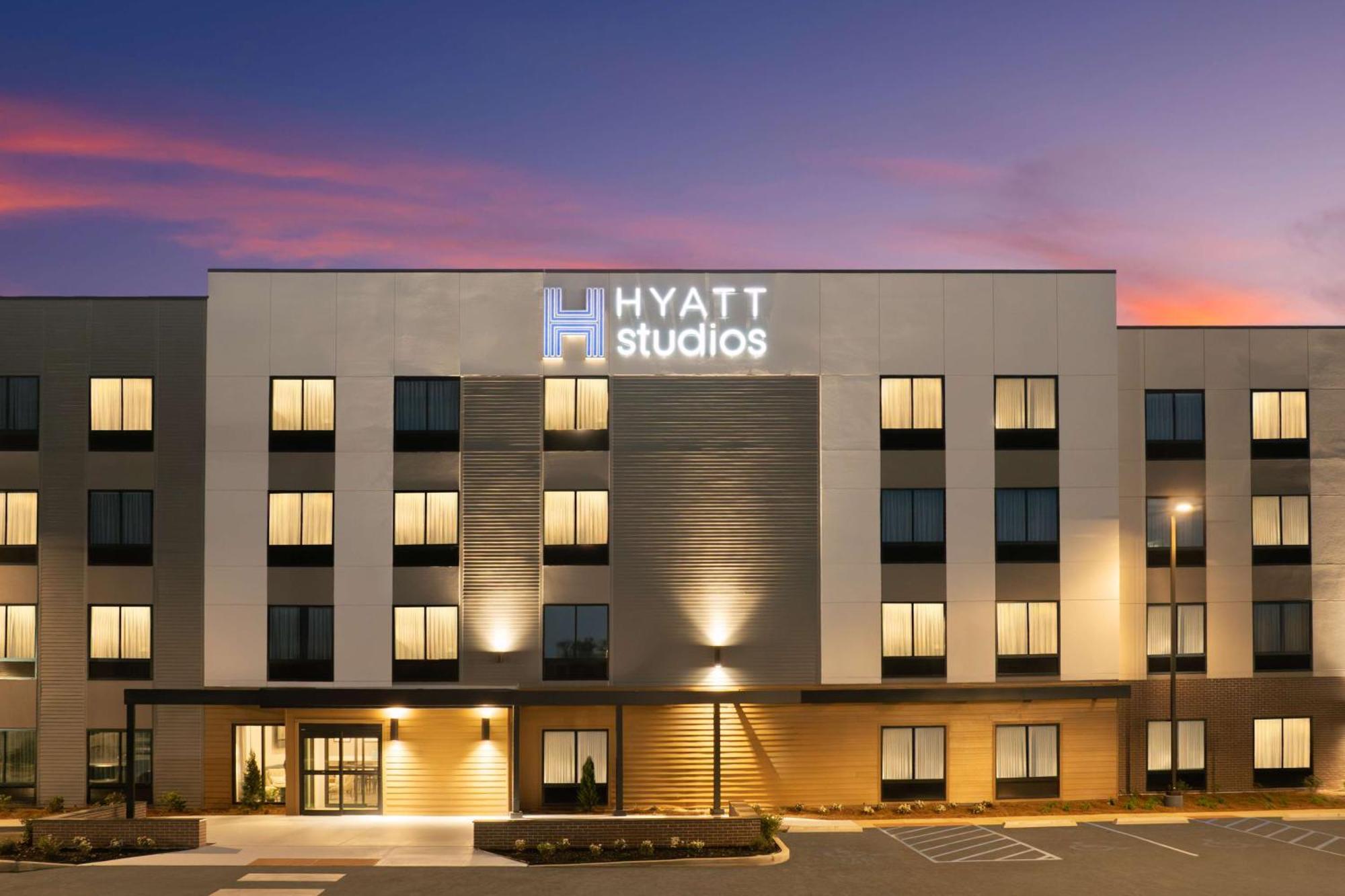 Hyatt Studios Mobile/Tillmans Corner Exterior photo